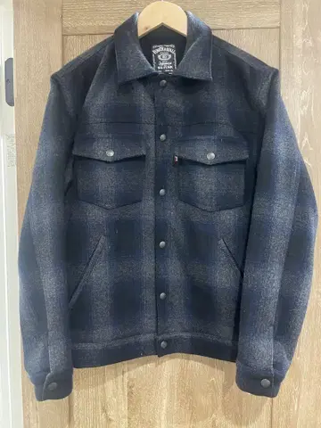 라디알 옴브레 자켓 텐더 로인 서브컬처