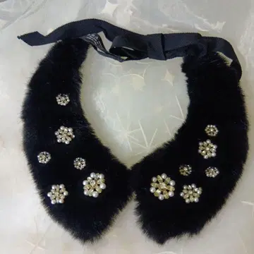 ZARA 블랙 퍼 비쥬 탈부착 카라 퍼 티펫