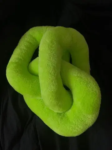형광 그린 봉제 인형 TOFT