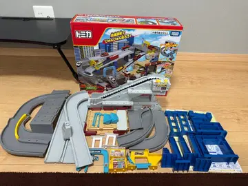 토미카 액션 고속도로