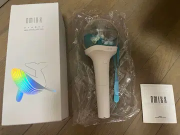 NMIXX 응원봉 화이트 블루