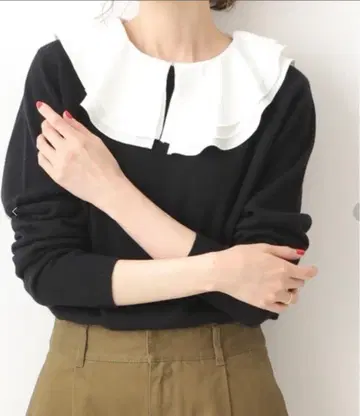 IENA 이에나 프릴 옷깃 포함 풀오버 울 니트탑 옷깃 탈부착 가능