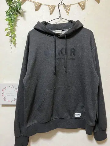 AKTR 다크 그레이 후드 부착 후드티 M 사이즈