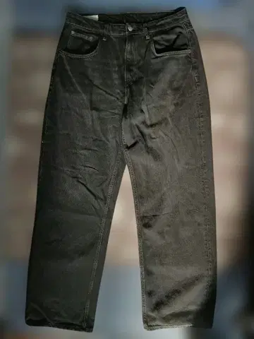 ZARA 배기 핏 블랙 데님