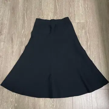 MUSE 두지엠 클라세 플레어 스커트