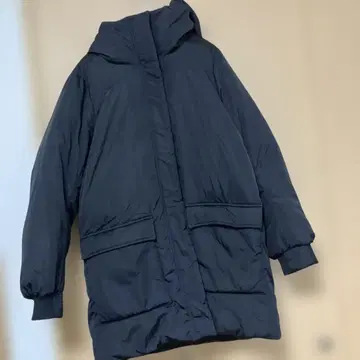coen 후드 부착 블랙 다운 자켓 M