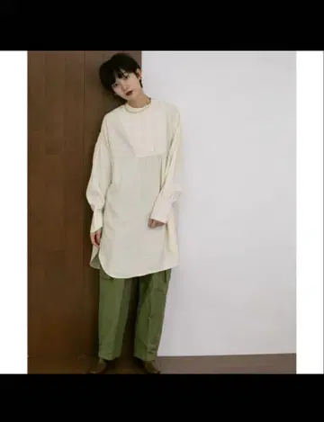 여성 원피스 (스탠드 넥 튜닉) / KBF
