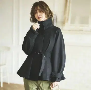 RUIRUE BOUTIQUE 페플럼 울 코트 L 사이즈 블랙