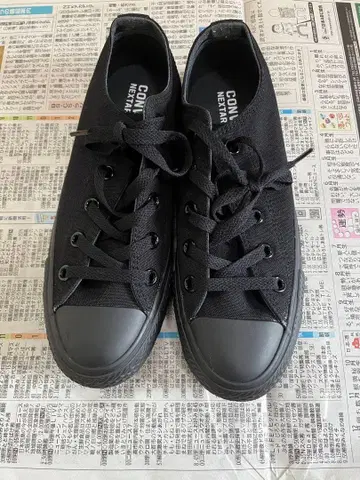 CONVERSE 블랙 로우컷 스니커즈