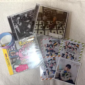 WEST. 카미야마 토모히로 CD 정사각형 사진