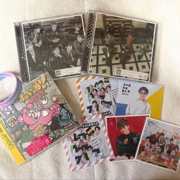 WEST. 카미야마 토모히로 CD 정사각형 사진