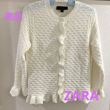 [ 새상품급 ] ZARA 프릴 부착 화이트 가디건 M
