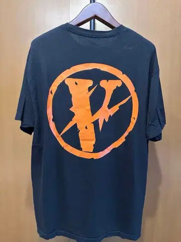 VLONE fragment design friends 셔츠