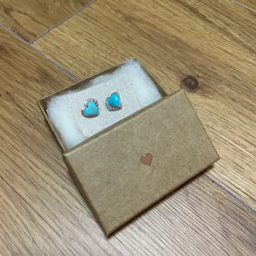 터콰이즈 블루 하트형 귀걸이 마우 주얼리