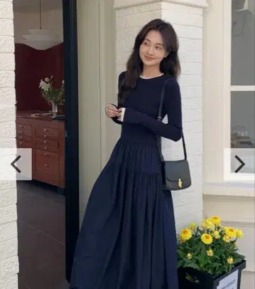벌스데이 바쉬 티어드 도킹 드레스 원피스 가격 인하 가능
