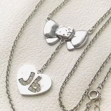 레어 산리오 헬로 키티 빈티지 목걸이 리본 silver