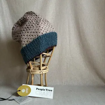 피플트리 업사이클 손뜨개질 니트 모자 믹스 도트 베이지 계열
