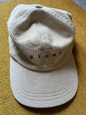 코듀로이 캡 크림색