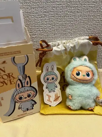 스카이블루 몬스터 캐릭터 봉제 인형 라브브