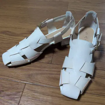 새상품급 SAYA 천연 가죽 구르카 샌들 라보키고시 슈즈