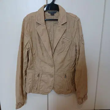 ARMANI EXCHANGE 베이지 테일러드 자켓