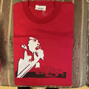 야자와 에이요시 E.YAZAWA 빨간색 T셔츠