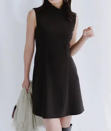 컷 조젯 미니 원피스