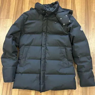 [ 새상품급 ] PYRENEX 블랙 다운 자켓 L
