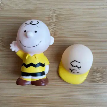 찰리 브라운 피규어 2세트