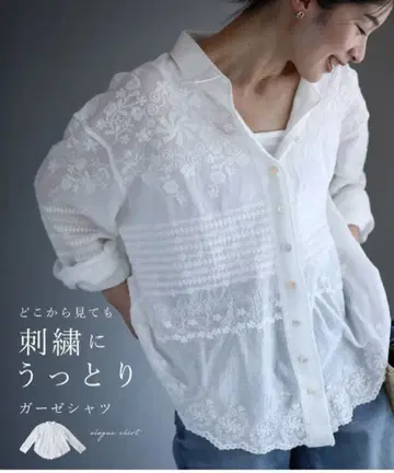 [ 새상품급 ] cawaii 어디를 봐도 자수에 반하는 거즈 시어 셔츠
