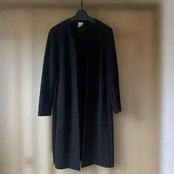 푸푸라 블랙 노카라 자켓