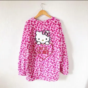 CECIL McBEE 헬로키티 레오파드 무늬 세실 맥비