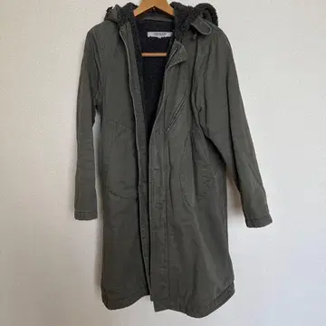 OMNIGOD 모즈 코트