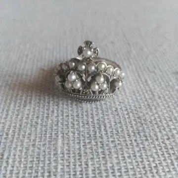 [ 가격 인하 중 ] 록잔 반지 왕관 모티브 담수 펄 약 8호
