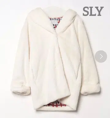 SLY 후드 부착 퍼 코트 화이트