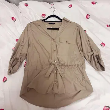 ZARA 상의