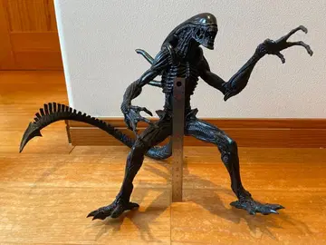 에이리언 프리미엄ver 피규어 블랙 ALIEN 블랙 AVP