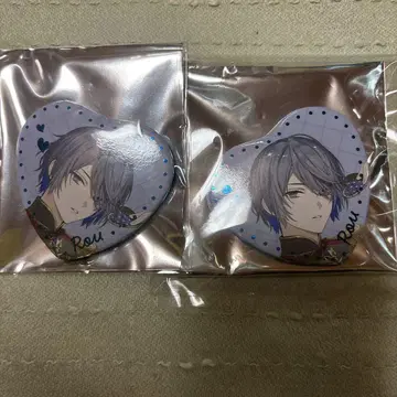 니지산지 Melty valentine 코야나기 로우 하트 캔뱃지