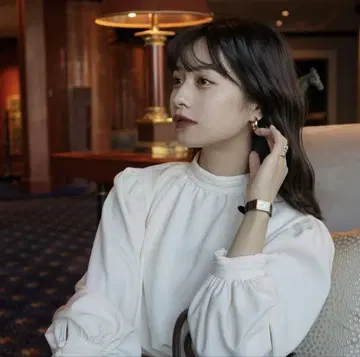 laubeblanc L_or 카지마리 씨 블라우스