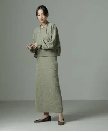 새상품급 나노 유니버스 후클 자카드 컷 내로우 탑, 스커트