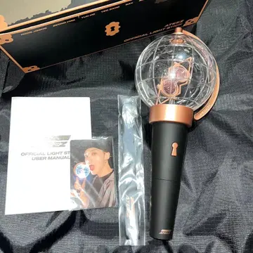 ATEEZ 공식 응원봉 OFFICIAL LIGHT STICK Ver.1