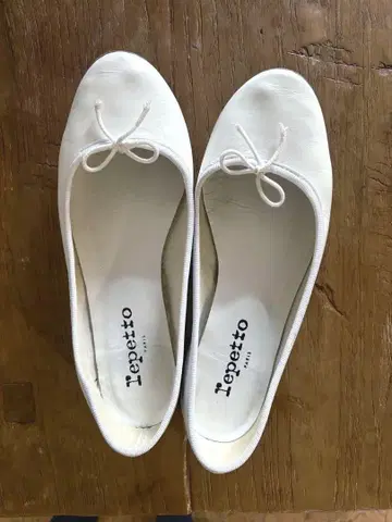 레페토 화이트 발레 슈즈
