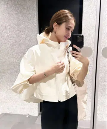 yori 아이보리 후드 부착 자켓