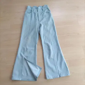 릴릴리 스캘럽 허리 플레어 데님