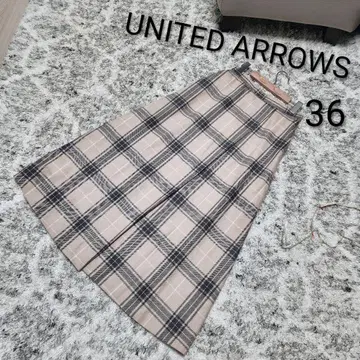 UNITED ARROWS 체크 무늬 플레어 스커트 36 울 애로우즈