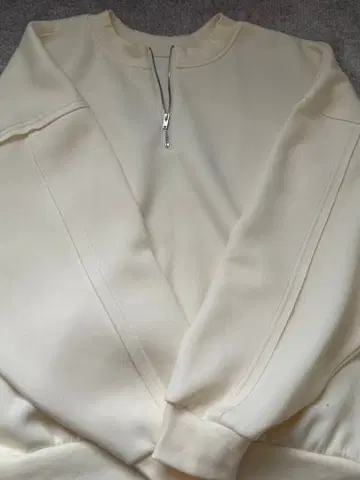 LEPSIM 퍼프 에어 절개 BIG 풀오버