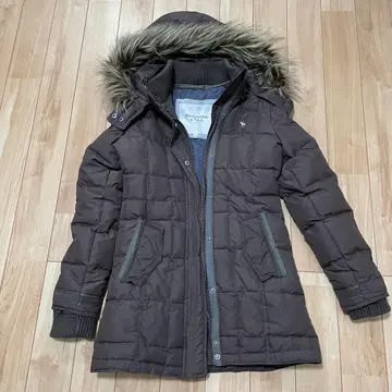 Abercrombie & Fitch 다운 자켓 브라운
