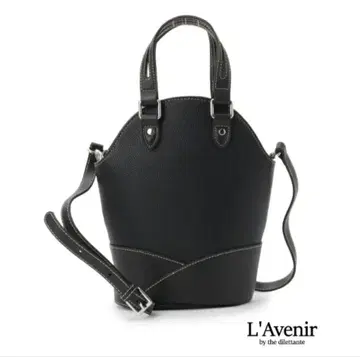 L'Avenir 블랙 숄더백