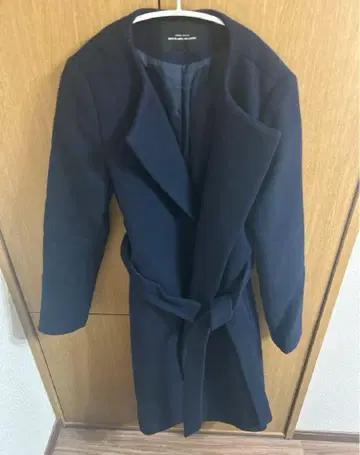 네이비 체스터 코트 허리 벨트 포함