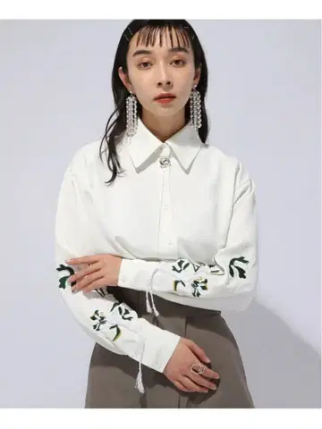 HARE 소매 슈 테이프 셔츠 FREE